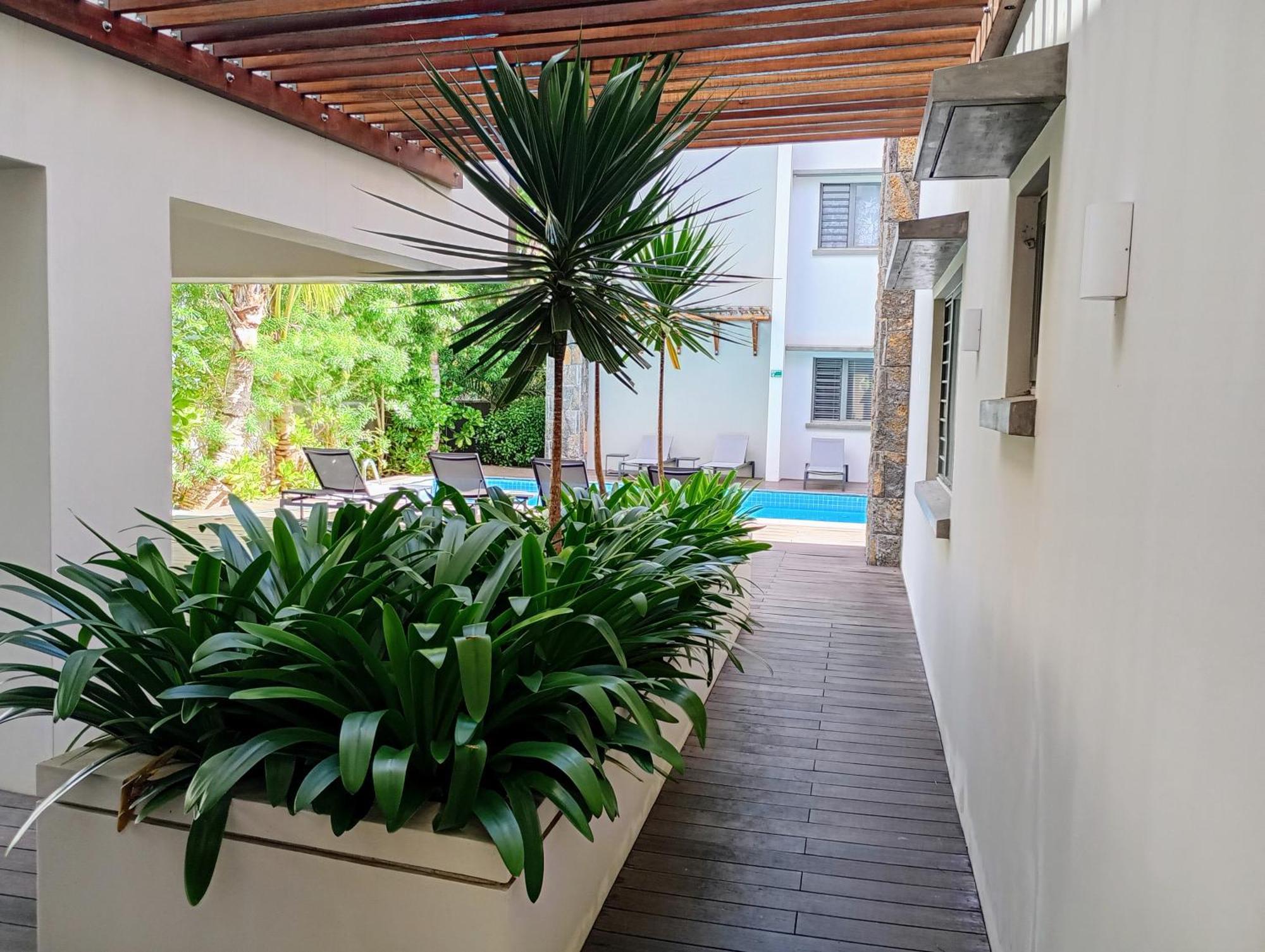 Appt Neuf De 2Ch Ds Residence Avec Piscine, Route Cotiere Grand-Baie Eksteriør billede